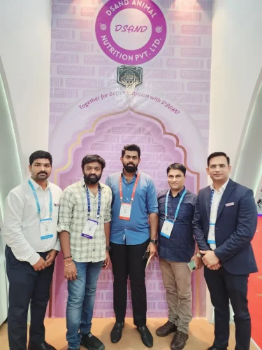 Enzyme-blend-for-poultry-feed